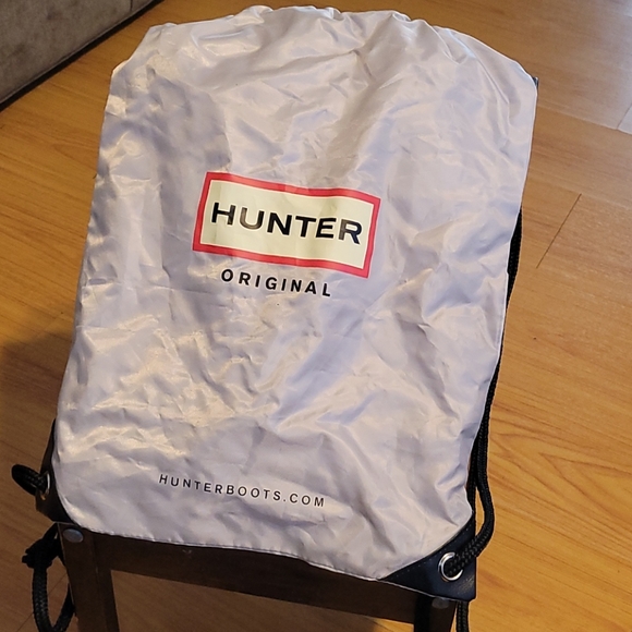 Hunter Backpack - Picture 3 of 4